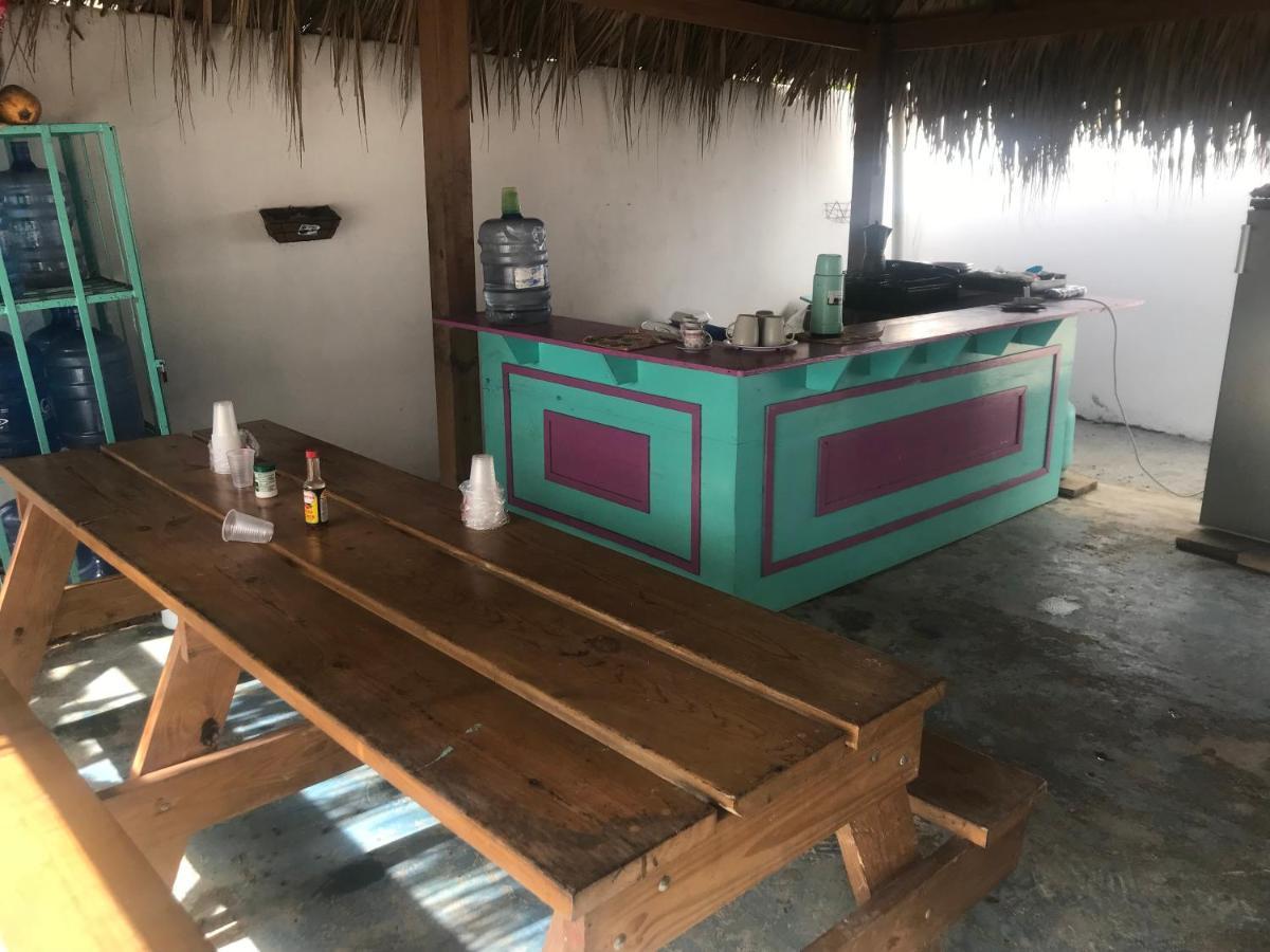 Hostal Johnnier Macao Πούντα Κάνα Εξωτερικό φωτογραφία