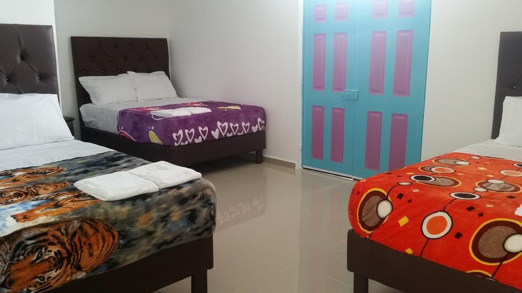 Hostal Johnnier Macao Πούντα Κάνα Εξωτερικό φωτογραφία